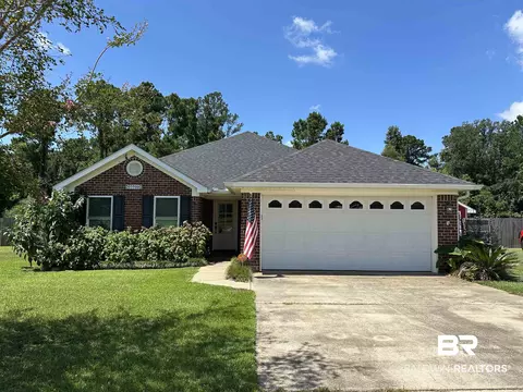 27730 Autumn Woods Cir, Loxley, AL 36551