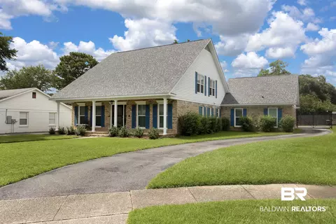 6608 Cedarwood Ct, Mobile, AL 36695