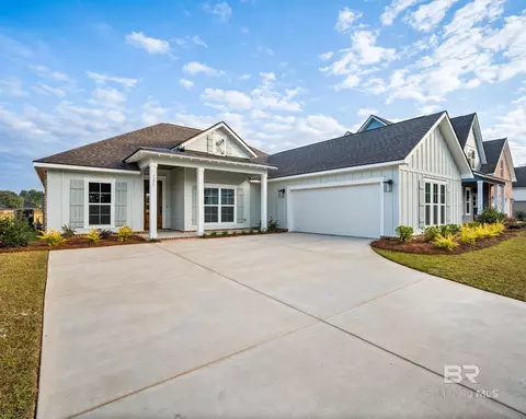 9275 Parker Ln, Daphne, AL 36526