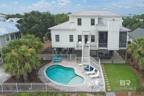 32584 Sandpiper Dr, Orange Beach, AL 36561