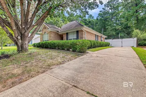 Exterior - 169 Montclair Loop, Daphne, AL 36526 photo 2 of 6