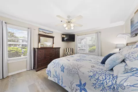 2200 W Second St #104 E, Gulf Shores, AL 36542