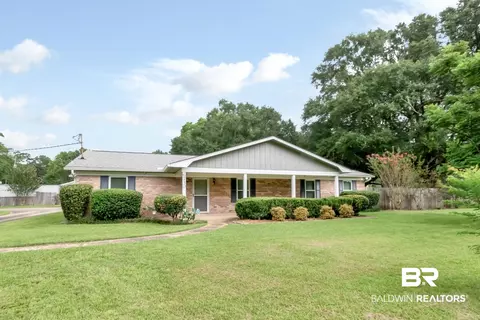 6730 Oak Dr, Theodore, AL 36582
