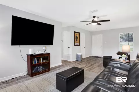 1108 Middle Ring Rd, Mobile, AL 36608 photo 7