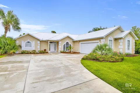 31316 Oak Dr, Orange Beach, AL 36561