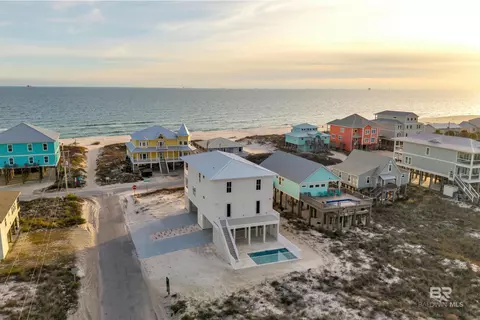 411 Beacon Ln, Gulf Shores, AL 36542