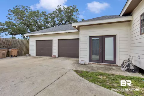 352 S Broad St, Mobile, AL 36603 photo 25