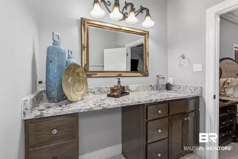 352 S Broad St, Mobile, AL 36603 photo 6
