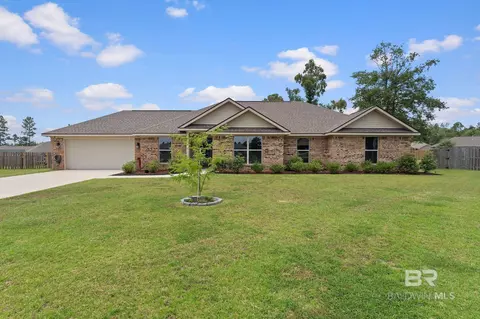 10152 Heartwood Ct, Bay Minette, AL 36507