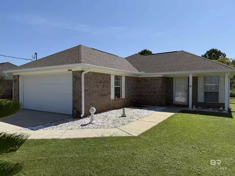 14294 Lexington Dr, Summerdale, AL 36580