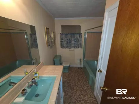 2357 Howell Ave, Mobile, AL 36606 photo 4