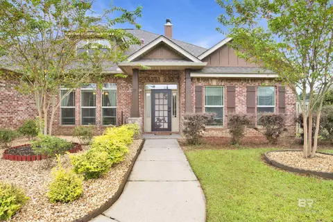 306 Wakefield Ave, Fairhope, AL 36532