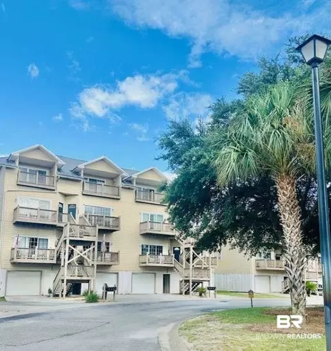 4 Yacht Club Dr #202, Daphne, AL 36526