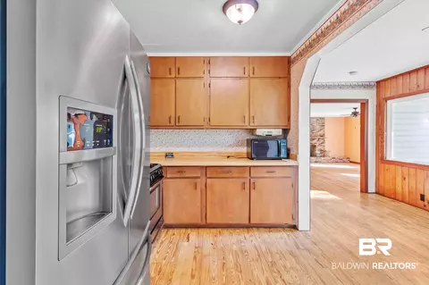1309 W Rainbow Dr, Mobile, AL 36693 photo 9