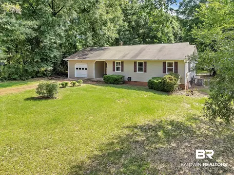 1309 W Rainbow Dr, Mobile, AL 36693 photo 2
