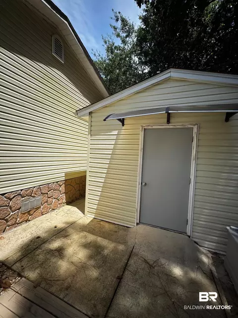 558 Escambia Loop, Lillian, AL 36549 photo 17