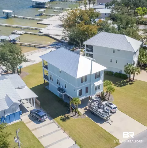29529 Bayshore Dr, Orange Beach, AL 36561