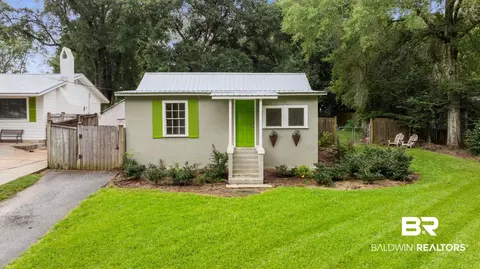 514 Grand Ave, Fairhope, AL 36532