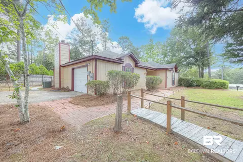 203 Montclair Loop, Daphne, AL 36526 photo 2