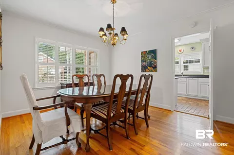 300 Woodlands Ave, Mobile, AL 36607 photo 6