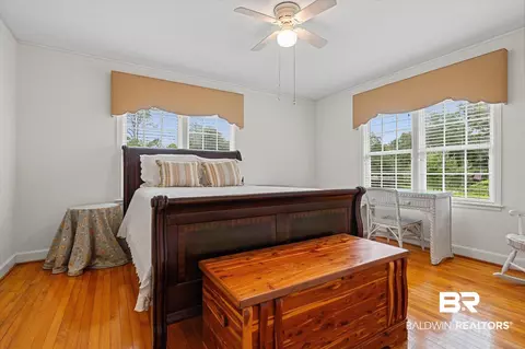 300 Woodlands Ave, Mobile, AL 36607 photo 12
