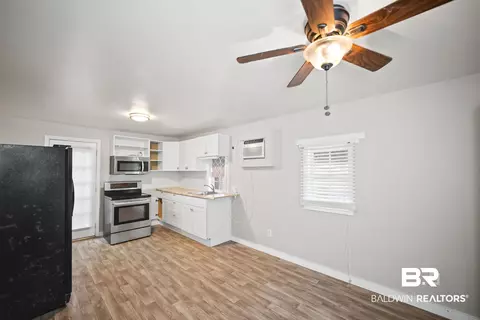 496 Elberta Loop, Lillian, AL 36549 photo 11