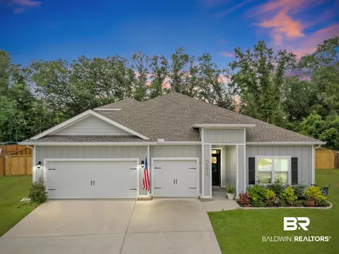 243 Bronze St, Fairhope, AL 36532