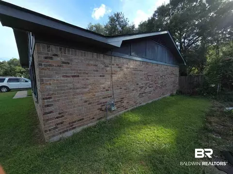 5120 Celtic Dr, Mobile, AL 36619 photo 2
