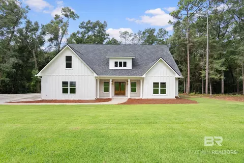 20 Victorian Dr, Fairhope, AL 36532