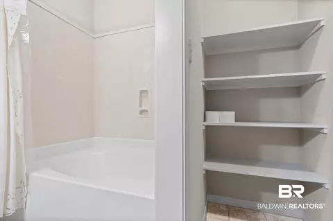 919 Grant Park Dr, Mobile, AL 36606 photo 11