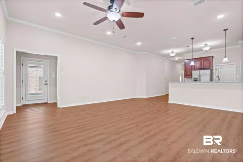 919 Grant Park Dr, Mobile, AL 36606 photo 7