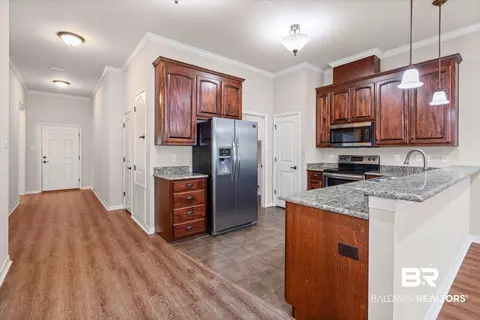 919 Grant Park Dr, Mobile, AL 36606 photo 5