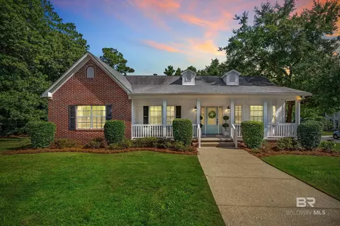 2 Navy Ln, Spanish Fort, AL 36527