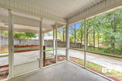 255 Maple Cir, Daphne, AL 36526 photo 9