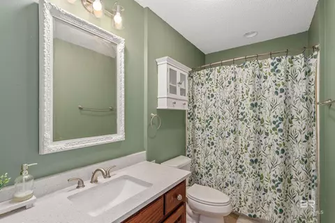 Bath - 34711 Pond Rd, Stapleton, AL 36578 photo 3 of 3