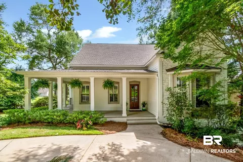 103 Sweetwater Ln, Fairhope, AL 36532