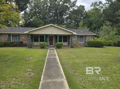 104 Rosemary Ave, Brewton, AL 36426