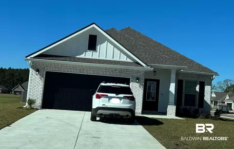 21201 Explorer Dr, Robertsdale, AL 36567