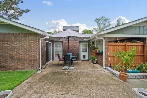 2274 E Christopher Dr, Mobile, AL 36609 photo 23