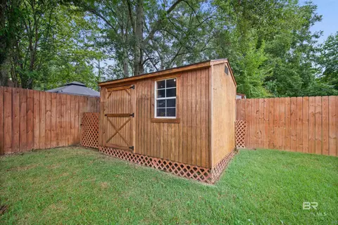 2274 E Christopher Dr, Mobile, AL 36609 photo 25