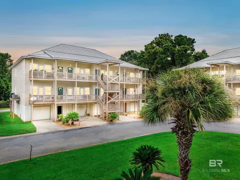 4 Yacht Club Dr #154, Daphne, AL 36526