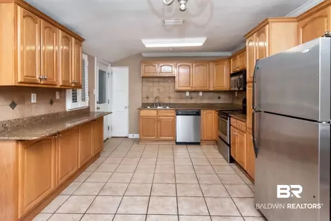 1 Princess Anne Rd, Mobile, AL 36608 photo 9