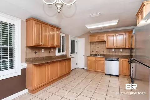 1 Princess Anne Rd, Mobile, AL 36608 photo 7