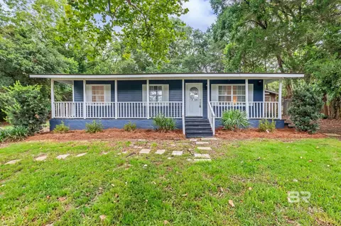 9847 Mosley Rd, Fairhope, AL 36532