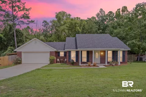 157 Bay View Dr, Daphne, AL 36526