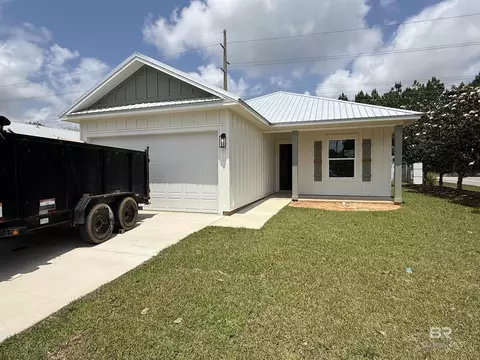 8001 Carmel Cir, Foley, AL 36535