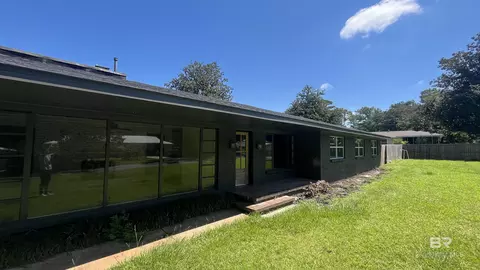 703 Bellangee Ave, Fairhope, AL 36532
