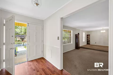 2308 W Lantern Ln, Mobile, AL 36693 photo 3