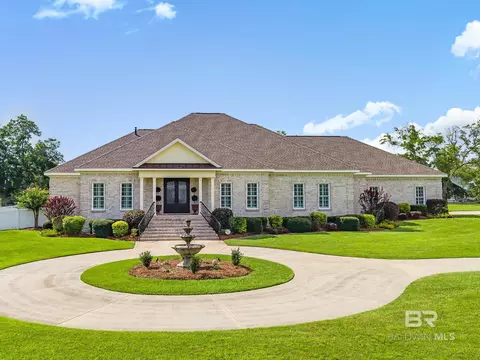 12973 Saddlebrook Cir, Fairhope, AL 36532