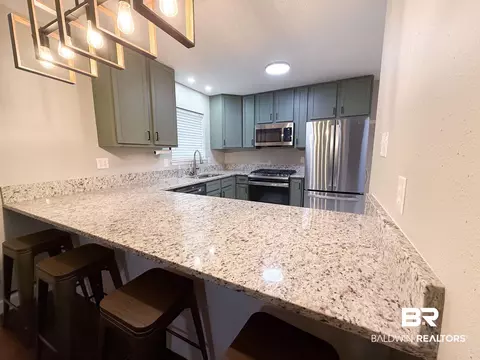 4650 Cindy Dr, Mobile, AL 36619 photo 3